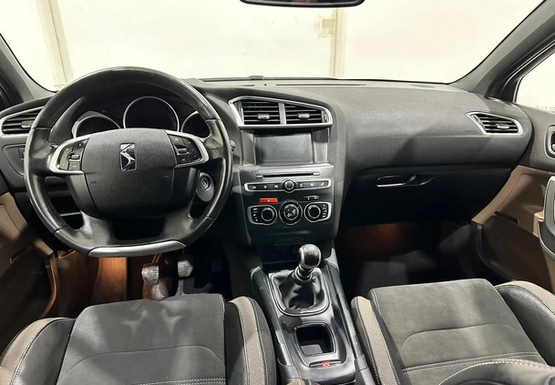 Citroen DS4 cena 34700 przebieg: 165898, rok produkcji 2016 z Szczucin małe 301